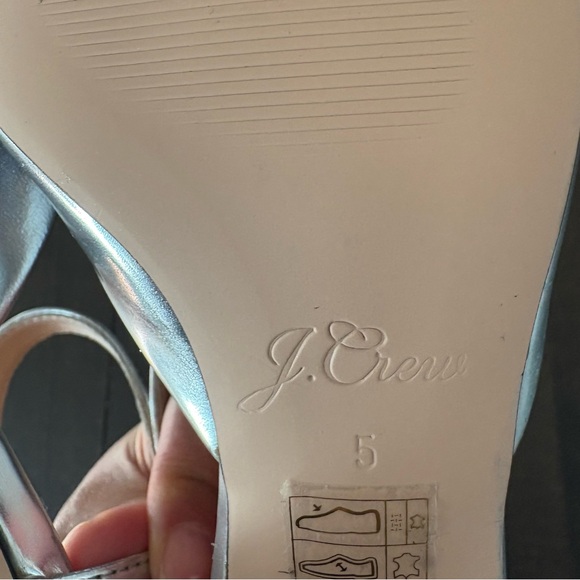 J. Crew Millie Women's Silver Cap Toe Mary‎ Jane Heels Size 5 - Picture 10 of 10